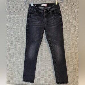 Cabi High Straight Jeans Trending Darkwash Colorway EUC‎ 2